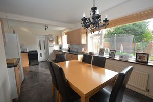 Dining Room- click for photo gallery